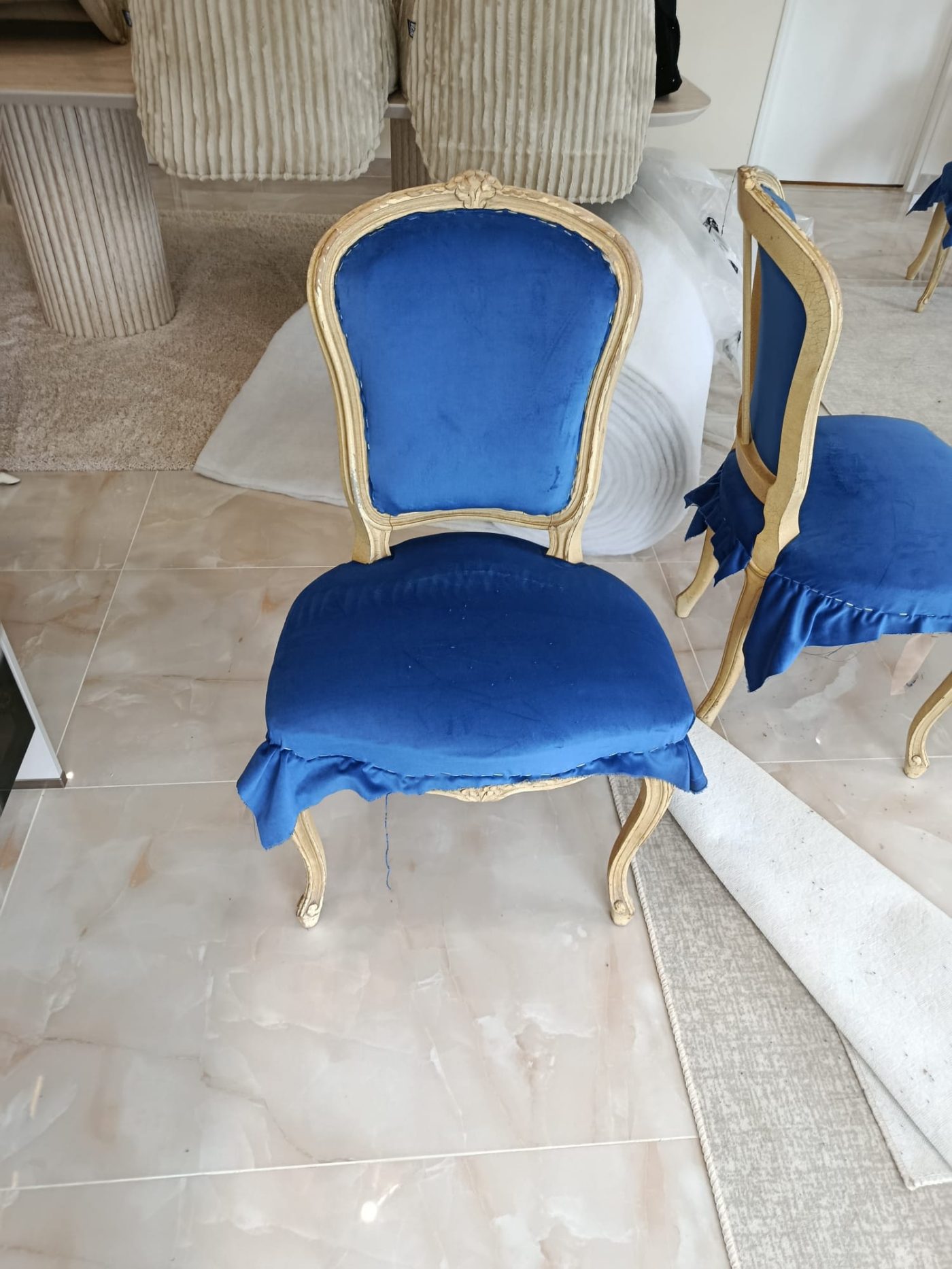 Paillage de chaise rustique restaurée